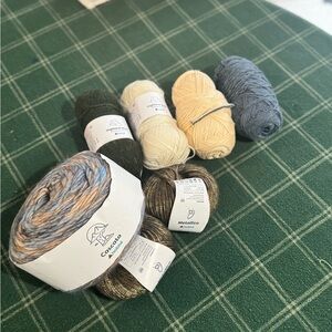 Assorted Hobbii Yarn Bundle